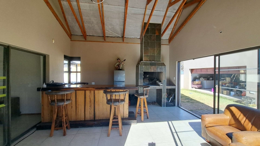 4 Bedroom Property for Sale in Brandwag Free State